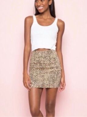 Brandy Melville Cheetah Print Mini Skirt - Bodycon Skirt Size Small